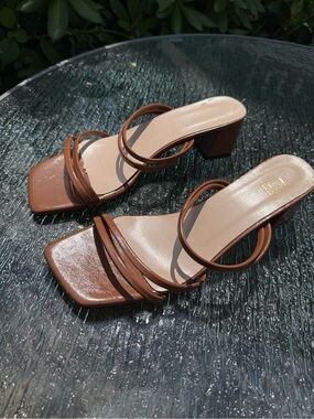 Unbranded Sz 41 Women’s Strappy Brown Block Heel Sandals